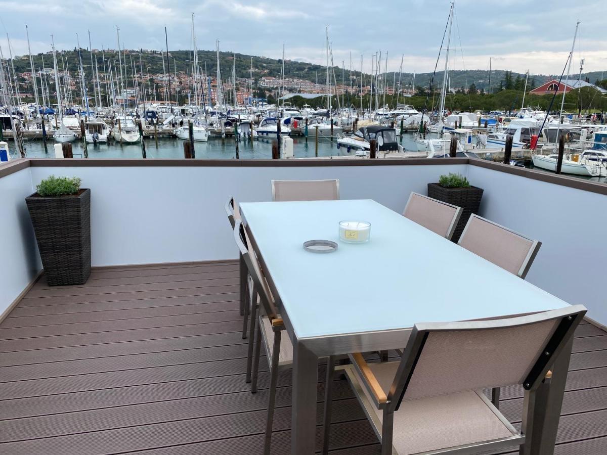 Floating House Blue Moon Villa Portorož Kültér fotó