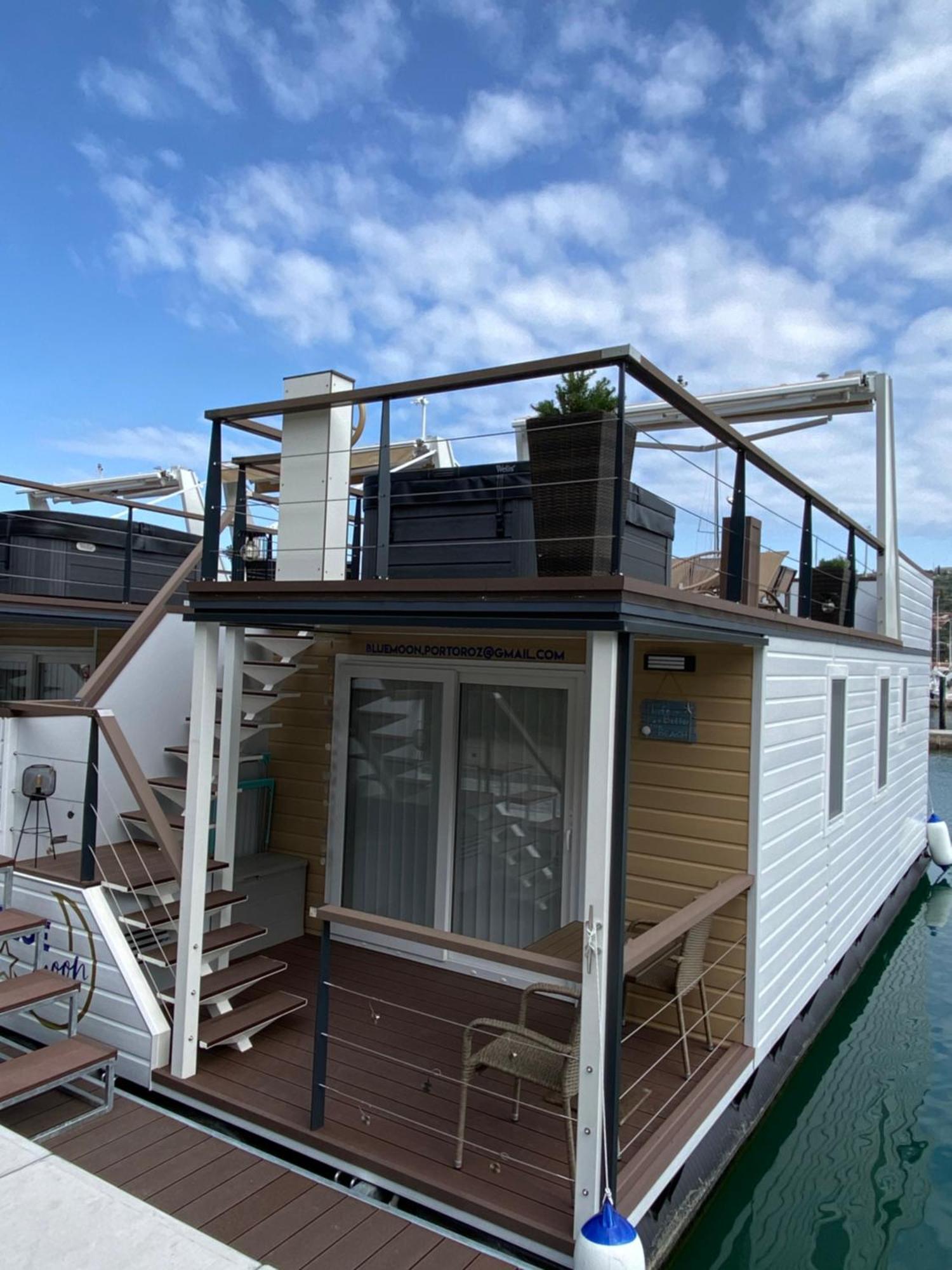 Floating House Blue Moon Villa Portorož Kültér fotó