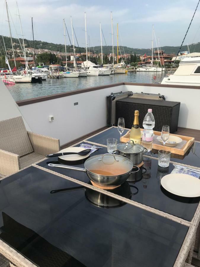 Floating House Blue Moon Villa Portorož Kültér fotó